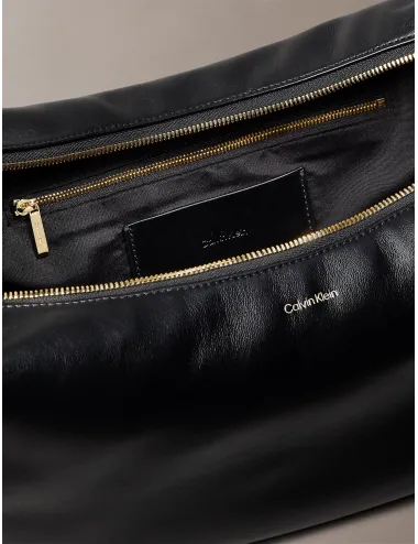 Calvin Klein |PINCHED SOFT CRESCENT LG Donn| LV04F3009G-UB1