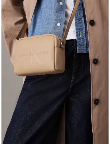 Calvin Klein | SCULPTED CAMERA BAG18 | K60K612220-PBF