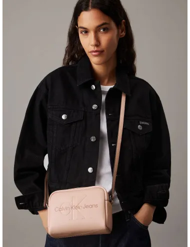 Calvin Klein | SCULPTED CAMERA BAG18 | K60K612220-0JX