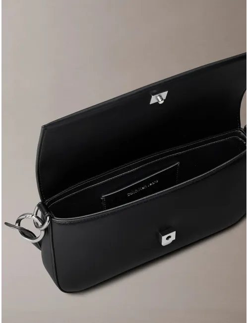 Calvin Klein | BORSA DA SPALLA SCULPTED FLAP | LV04K3148G-UB1